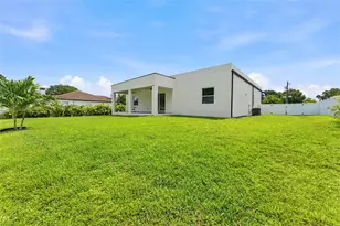 9714 Van St, Tampa, FL 33615 - Photo 50