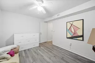 12002 Waterside Ct, Tampa, FL 33612 - Photo 30
