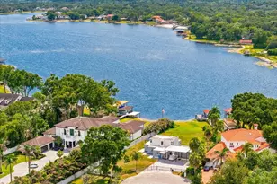 12002 Waterside Ct, Tampa, FL 33612 - Photo 4