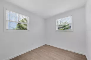 11456 106th St, Largo, FL 33773 - Photo 16