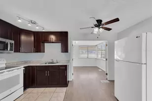 11456 106th St, Largo, FL 33773 - Photo 8