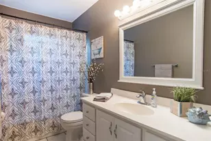 528 59th Way S, Saint Petersburg, FL 33707 - Photo 20