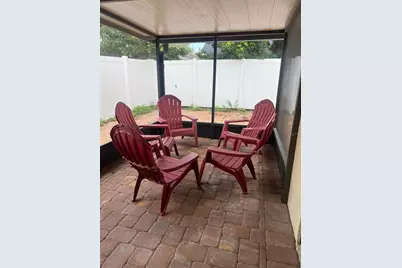 12718 Trowbridge Lane, Tampa, FL 33624 - Photo 12