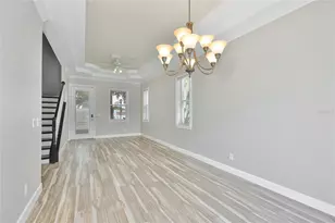6573 Simone Shores Cir, Apollo Beach, FL 33572 - Photo 8