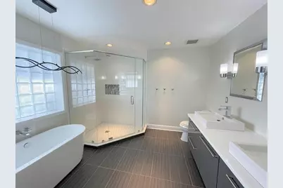 3903 W Corona Street, Tampa, FL 33629 - Photo 12