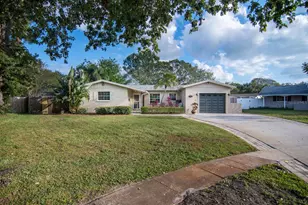 528 59th Way S, Saint Petersburg, FL 33707 - Photo 24