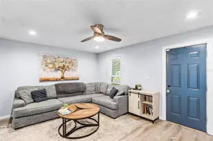 1504 W Kirby St, Tampa, FL 33604 - Photo 8