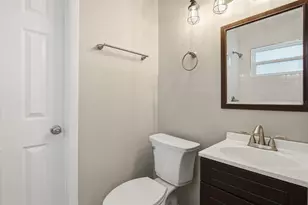 330 Scott Ct, Palm Harbor, FL 34684 - Photo 20