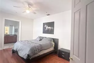 2303 Kensington Garden Ln, Tampa, FL 33609 - Photo 20