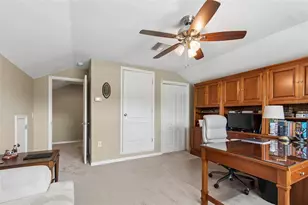 6601 Sparkling Way, Wesley Chapel, FL 33545 - Photo 36