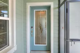 13529 Circa Crossing Dr, Lithia, FL 33547 - Photo 2