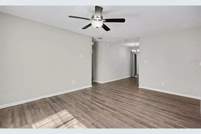 29 6th Avenue SE, Largo, FL 33771 - Photo 14