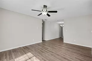 29 6th Ave SE, Largo, FL 33771 - Photo 14