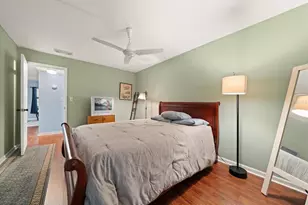 10033 64th Ave N, Saint Petersburg, FL 33708 - Photo 16