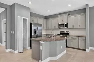 13531 Circa Crossing Dr, Lithia, FL 33547 - Photo 10