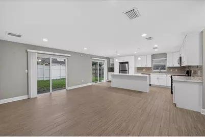 795 7th Street S, Safety Harbor, FL 34695 - Photo 10