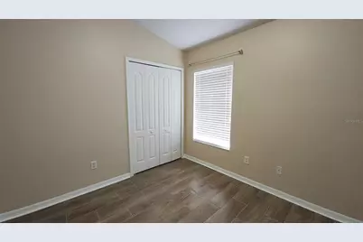 7955 Carriage Pointe Drive, Gibsonton, FL 33534 - Photo 8