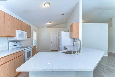 18303 Elmhurst Lane, Tampa, FL 33647 - Photo 16