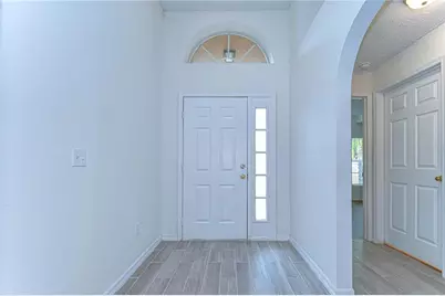 18303 Elmhurst Lane, Tampa, FL 33647 - Photo 4