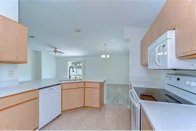 18303 Elmhurst Lane, Tampa, FL 33647 - Photo 12