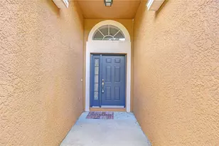 18303 Elmhurst Ln, Tampa, FL 33647 - Photo 2