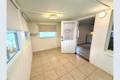 516 Northmoor Avenue N, Saint Petersburg, FL 33702 - Photo 16