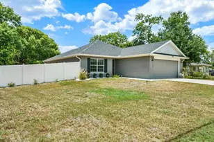 15648 SE 92nd Ave, Summerfield, FL 34491 - Photo 2