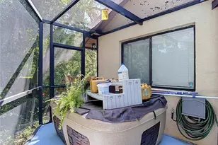 2102 Laindale Pl, Valrico, FL 33596 - Photo 62