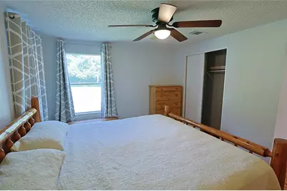 3601 Muller Dr, Zephyrhills, FL 33540 - Photo 32