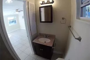1300 28th Ave N, Saint Petersburg, FL 33704 - Photo 6