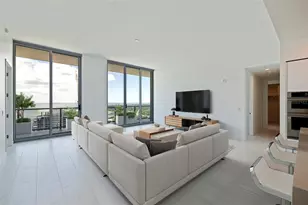 400 Central Ave, Saint Petersburg, FL 33701 - Photo 78