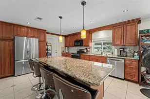 8639 Green St, Port Richey, FL 34668 - Photo 6