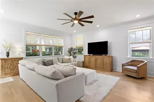 213 W Elm St, Tampa, FL 33604 - Photo 4