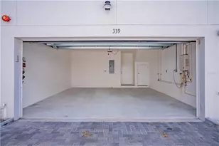 339 8th St N, Saint Petersburg, FL 33701 - Photo 30