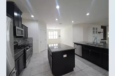 17545 Buckingham Garden Drive, Lithia, FL 33547 - Photo 8