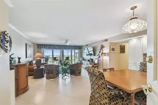 10355 Paradise Blvd, Treasure Island, FL 33706 - Photo 10