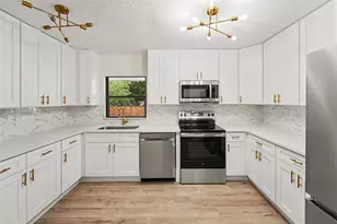 2850 59th Ave N, Saint Petersburg, FL 33714 - Photo 2