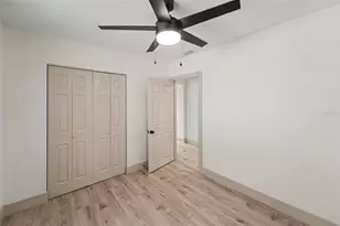 2850 59th Ave N, Saint Petersburg, FL 33714 - Photo 18