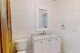 1068 19th Ave N, Saint Petersburg, FL 33704 - Photo 64