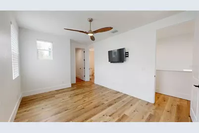 1068 19th Avenue N, Saint Petersburg, FL 33704 - Photo 42