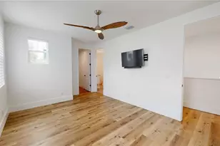 1068 19th Ave N, Saint Petersburg, FL 33704 - Photo 42