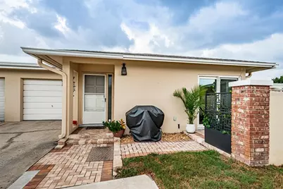 2735 Sherbrooke Lane #C, Palm Harbor, FL 34684 - Photo 2