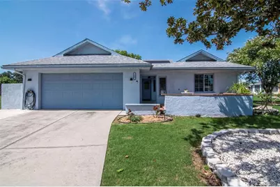 303 Barstow Court, Sun City Center, FL 33573 - Photo 2
