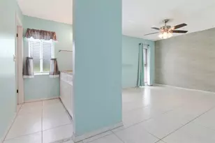 303 Barstow Ct, Sun City Center, FL 33573 - Photo 50