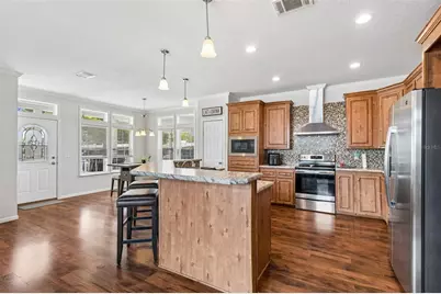 124 Pindo Palm Street W, Largo, FL 33770 - Photo 14
