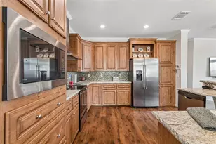 124 Pindo Palm St W, Largo, FL 33770 - Photo 18
