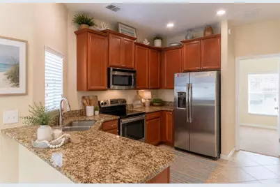 31235 Claridge Place, Wesley Chapel, FL 33543 - Photo 6