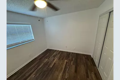 4851 16th Street, Zephyrhills, FL 33542 - Photo 4