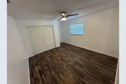 4851 16th Street, Zephyrhills, FL 33542 - Photo 6