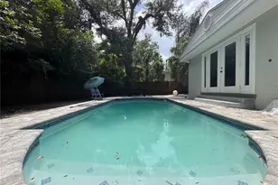 309 Deer Park Ave, Tampa, FL 33617 - Photo 18